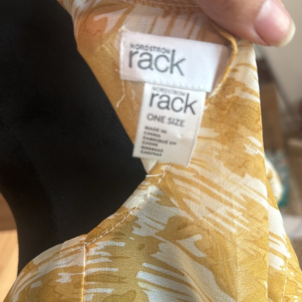 Nordstrom Rack Fall Shall 🍁 - Picture 5 of 5